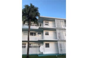 10141 E Bay Harbor Dr #4a, Bay Harbor Islands, FL 33154, Sold 01/12/18