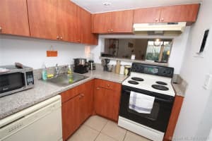 6904 N Kendall Dr APT F404, Pinecrest, FL 33156, Sold 03/30/18