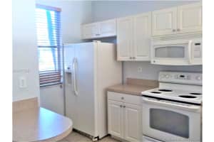17331 NW 7th Ave APT 105, Miami Gardens, FL 33169, Sold 03/27/18