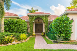1877 Water Ridge Ct, Weston, FL 33326, Sold 01/16/18