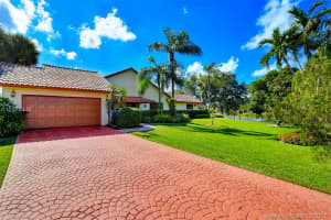 1621 SW 119th Terrace, Davie, FL 33325, Sold 01/22/18