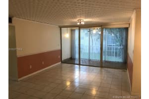 942 NE 199th St, Miami, FL 33179, Sold 04/02/18