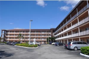 17350 NW 67th Ave, Hialeah, FL 33015, Sold 03/21/18