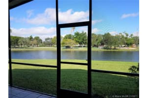 520 Woodgate Cir, Sunrise, FL 33326, Sold 02/28/18