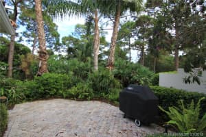 3619 SE Cambridge Dr, Stuart, FL 34997, Sold 02/28/18