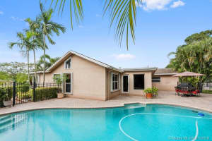 400 E Mt Vernon Dr, Plantation, FL 33325, Sold 04/06/18