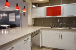811 SE 4th Ave APT C106, Dania Beach, FL 33004, Sold 04/05/18