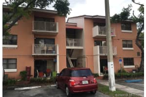7070 NW 179th St, Hialeah, FL 33015, Sold 01/31/18