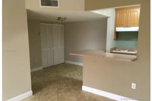 7070 NW 179th St, Hialeah, FL 33015, Sold 01/31/18