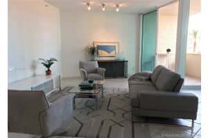 300 South Pointe Dr, Miami Beach, FL 33139, Sold 01/29/18