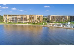 1542 Jupiter Cove Dr, Jupiter, FL 33469, Sold 09/12/18