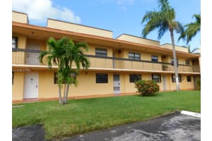 8879 Fontainebleau Blvd, Miami, FL 33172, Sold 01/19/18