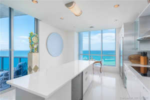 5959 Collins Ave, Miami, FL 33140, Sold 05/31/18