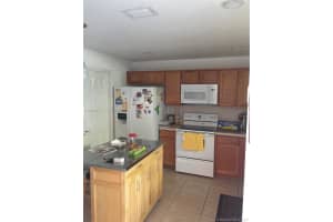 7118 SW 164th Ct, Miami, FL 33193, Sold 01/23/18