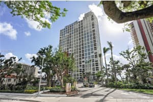 1541 Brickell Ave A1702, Miami, FL 33129, Sold 03/20/18