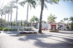 6709 N Kendall Dr APT 223, Pinecrest, FL 33156, Sold 03/21/18