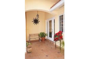 8925 SW 214th St, Cutler Bay, FL 33189, Sold 01/12/18