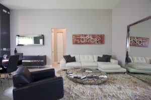 10290 NW 76th Terrace, Doral, FL 33178, Sold 03/13/18
