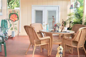 1585 SW 131st Pl, Miami, FL 33184, Sold 03/21/18