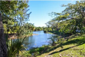 6205 SW Kendale Lakes Cir, Miami, FL 33183, Sold 01/22/18