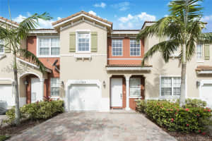 948 NE 29th Terrace, Homestead, FL 33033, Sold 04/03/18