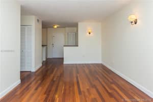 9800 W Bay Harbor Dr, Bay Harbor Islands, FL 33154, Sold 07/26/18