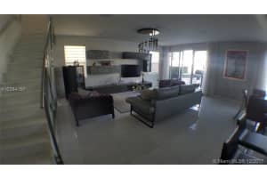 10485 NW 69th Terrace, Doral, FL 33178, Sold 03/12/18
