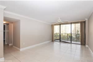 1450 Brickell Bay Dr, Miami, FL 33131, Sold 01/31/18
