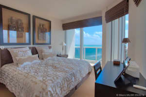 9601 Collins Ave PH 105, Bal Harbour, FL 33154, Sold 08/26/19