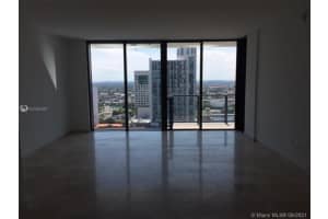 68 SE 6th St, Miami, FL 33131, Sold 06/07/22