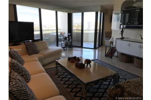 1000 Quayside Terrace, Miami, FL 33138, Sold 09/21/18