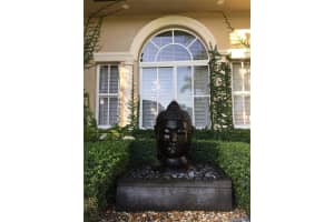 16116 NW 81st Ct, Hialeah, FL 33016, Sold 09/17/18