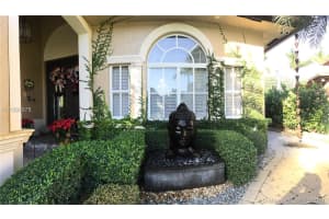 16116 NW 81st Ct, Hialeah, FL 33016, Sold 09/17/18