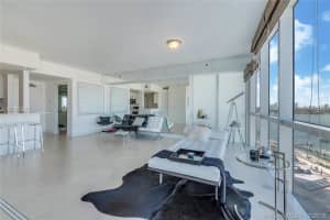 450 Alton Rd, Miami Beach, FL 33139, Sold 07/20/18