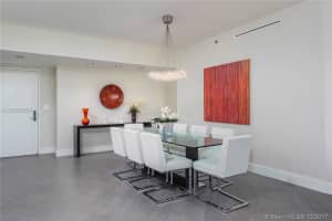 400 Alton Rd, Miami Beach, FL 33139, Sold 08/10/20