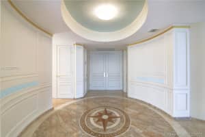 19333 Collins Ave, Sunny Isles Beach, FL 33160, Sold 03/30/18