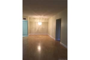 900 NE 195th St, Miami, FL 33179, Sold 05/16/18