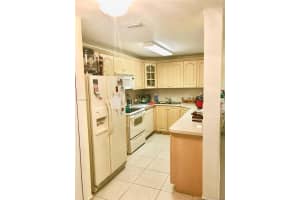 7562 NW 176th Terrace, Hialeah, FL 33015, Sold 02/15/18