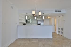 2625 Collins Ave, Miami, FL 33140, Sold 06/29/18