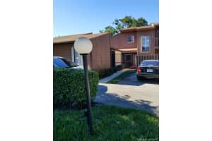 6193 Laurel Ln, Tamarac, FL 33319, Sold 04/18/18