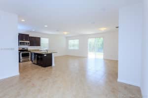 2186 SE 1st St, Homestead, FL 33033, Sold 04/30/18