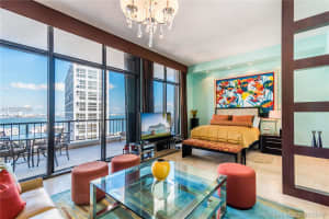 1581 Brickell Ave PH 208, Miami, FL 33129, Sold 04/09/18