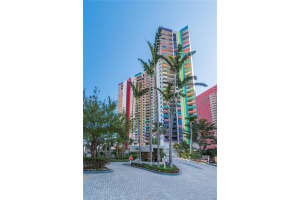 1581 Brickell Ave PH 208, Miami, FL 33129, Sold 04/09/18