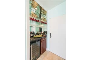 1581 Brickell Ave PH 208, Miami, FL 33129, Sold 04/09/18