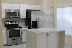 805 Garnet Cir, Weston, FL 33326, Sold 02/13/18