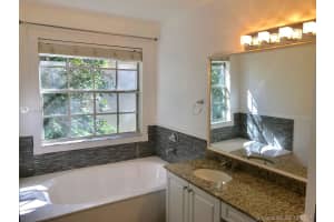 805 Garnet Cir, Weston, FL 33326, Sold 02/13/18