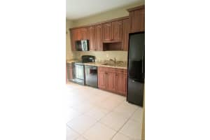 6900 NW 179th St, Hialeah, FL 33015, Sold 02/14/18