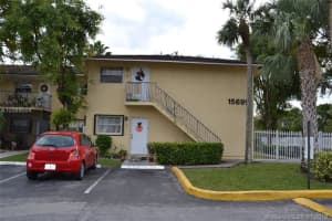 15699 SW 73rd Cir Terrace, Miami, FL 33193, Sold 01/31/18