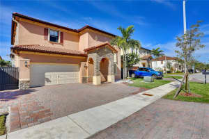 4308 SW 164th Path, Miami, FL 33185, Sold 01/26/18
