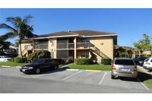 10493 NW 7th St, Pembroke Pines, FL 33026, Sold 01/26/18